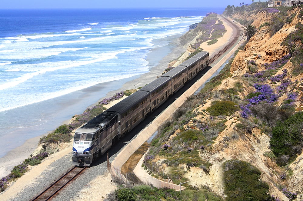 These Are the 12 Most Scenic Train Routes in the U.S.